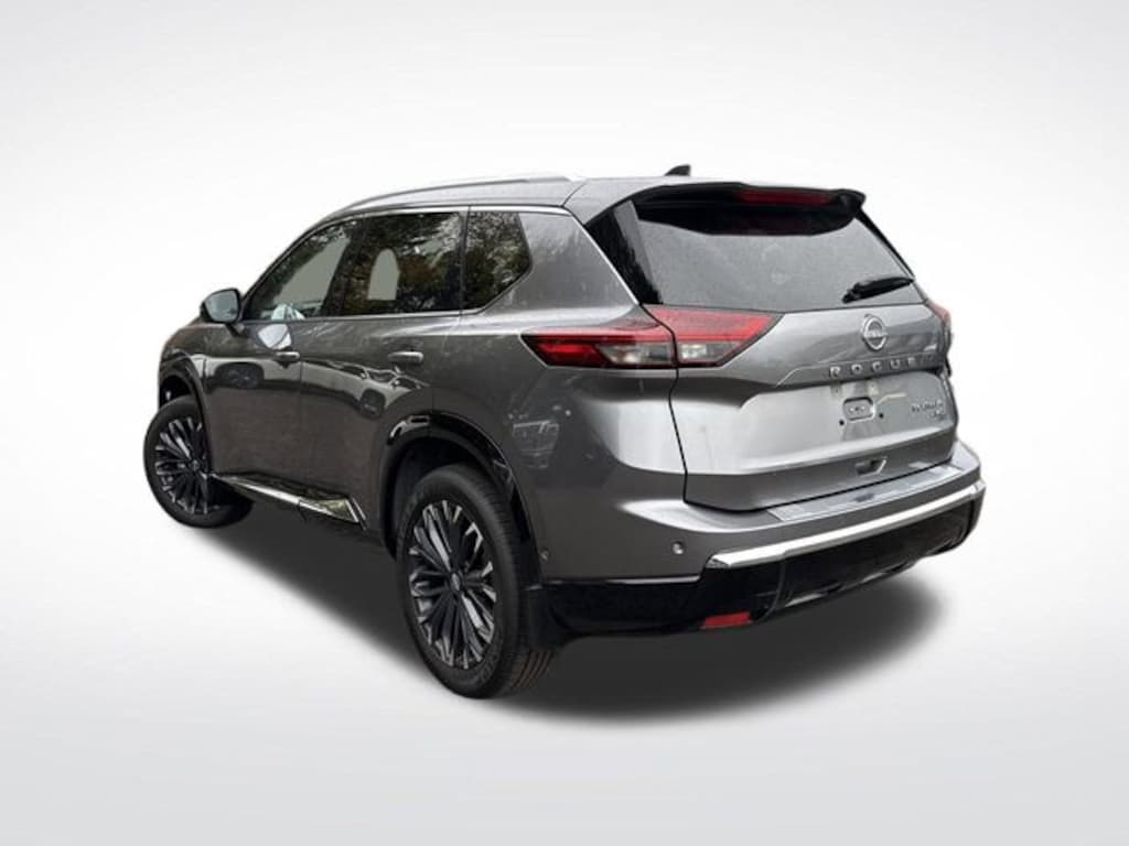 Used 2024 Nissan Rogue Platinum SUV