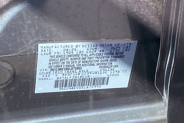 2025 Nissan Versa Sedan SV - Photo 25