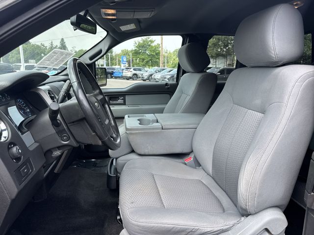 2013 Ford F-150 XLT photo 4