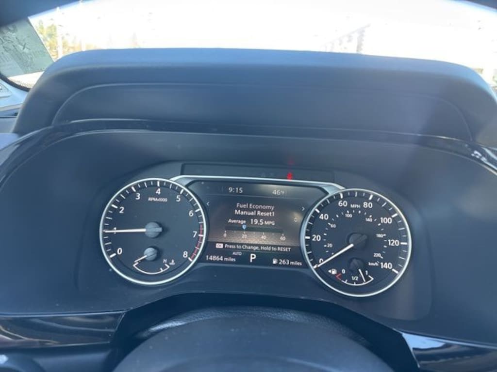 Used 2023 Nissan Pathfinder SL SUV