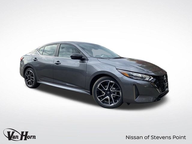 2025 Nissan Sentra SR's photo