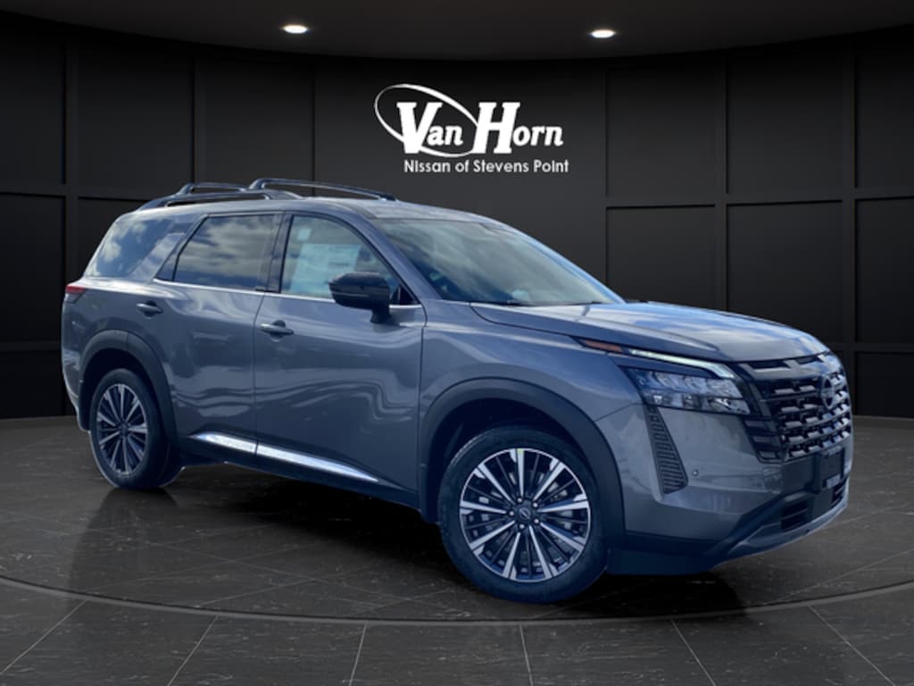 New 2026 Nissan Pathfinder Platinum SUV