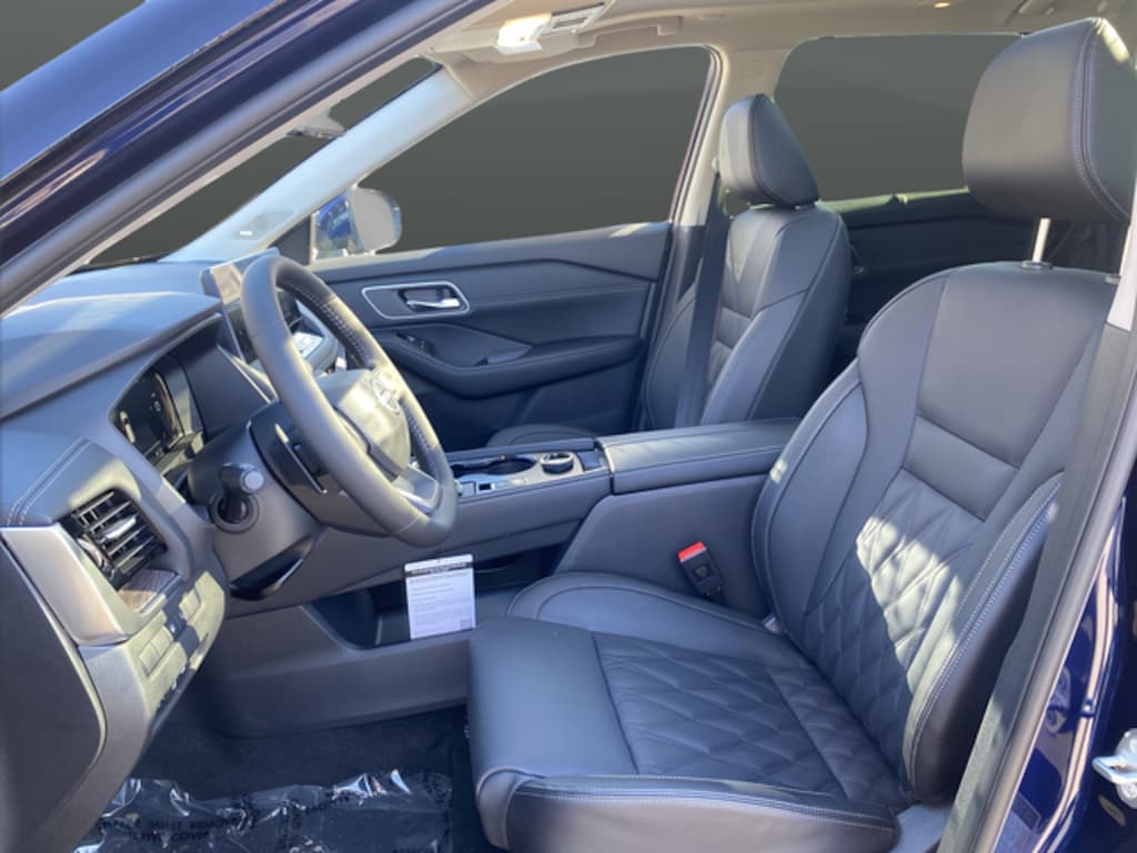 New 2026 Nissan Rogue Platinum SUV