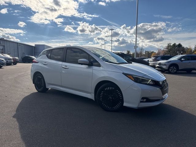 2023 Nissan Leaf SV Plus