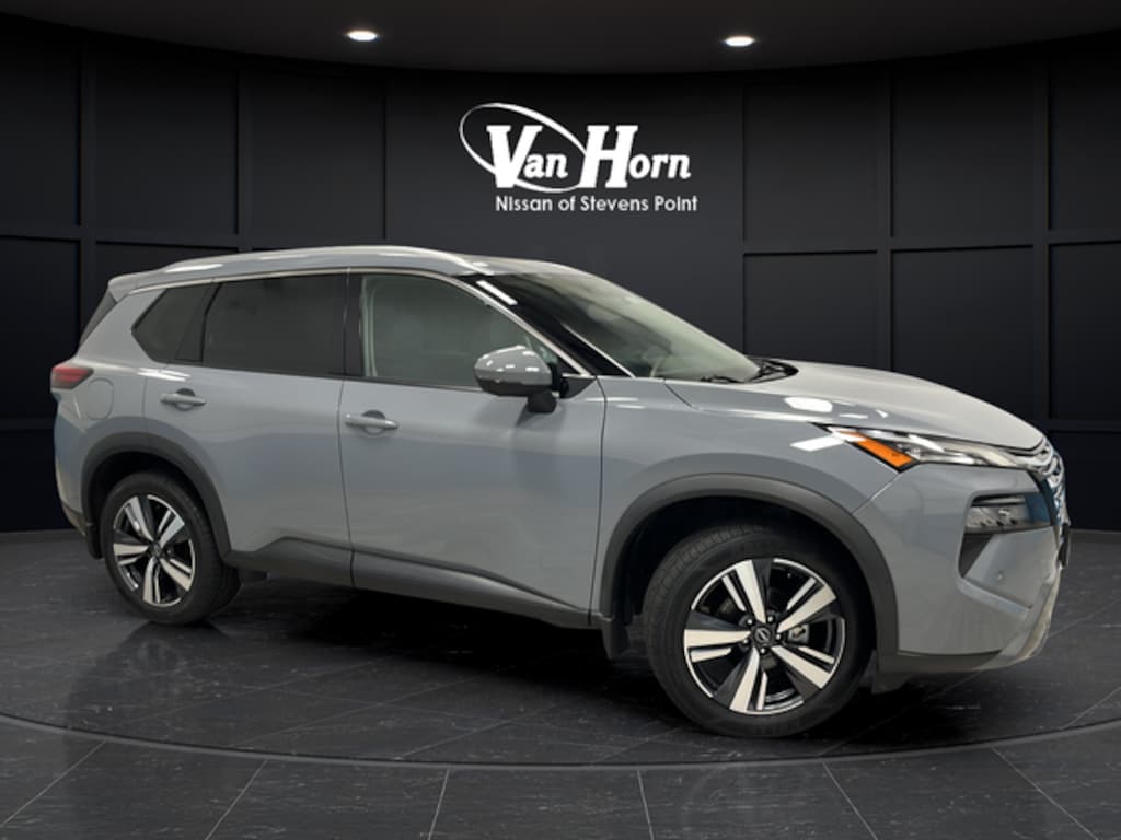 Used 2024 Nissan Rogue SL SUV