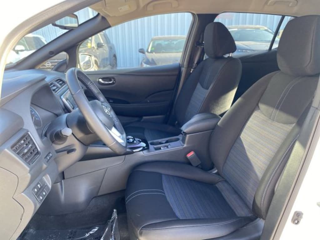 Used 2023 Nissan LEAF SV Plus Hatchback