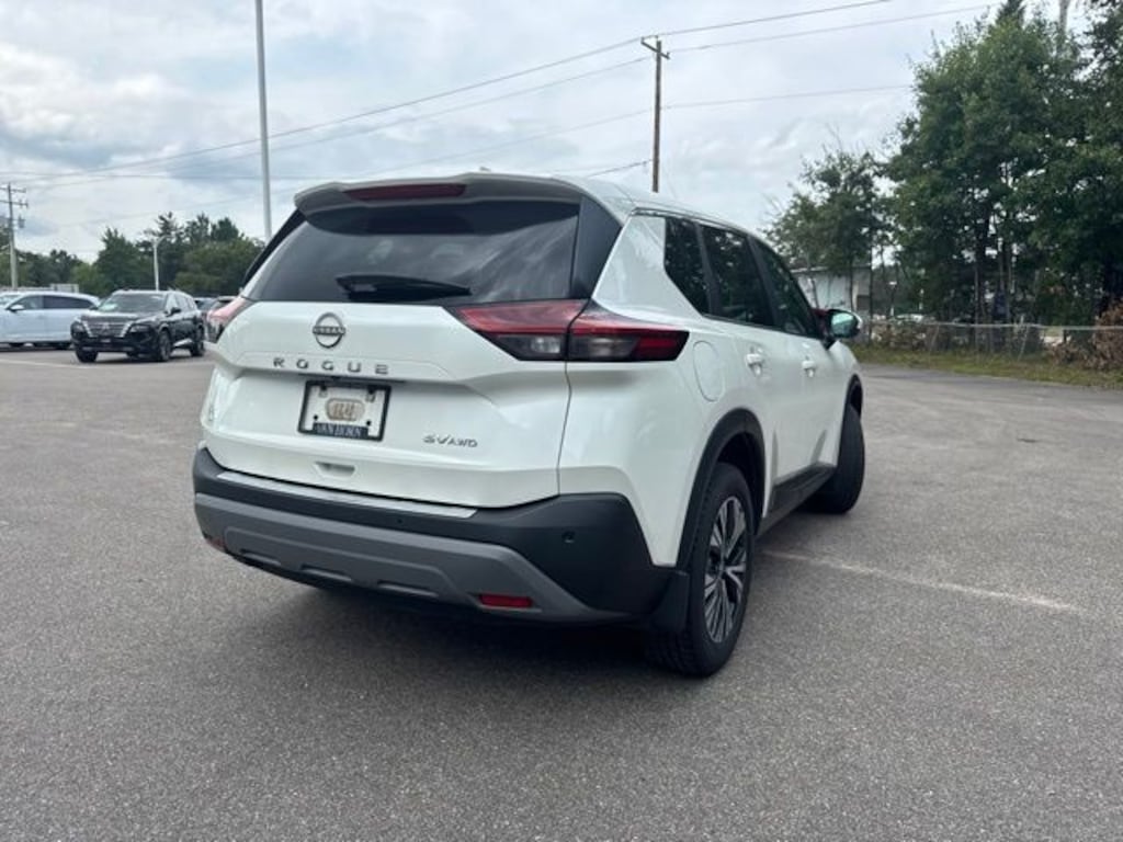 Used 2023 Nissan Rogue SV SUV