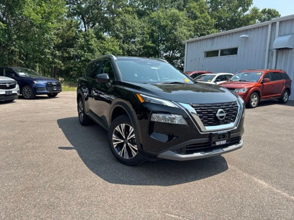Used 2023 Nissan Rogue SV SUV