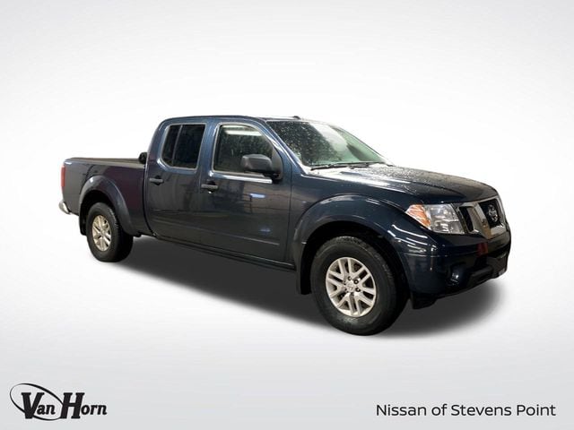 2017 Nissan Frontier SV's photo