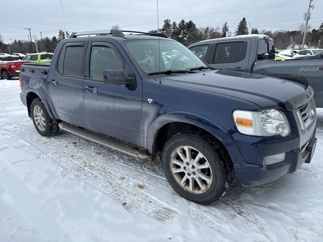2007 Ford Explorer Sport Trac Limited's photo