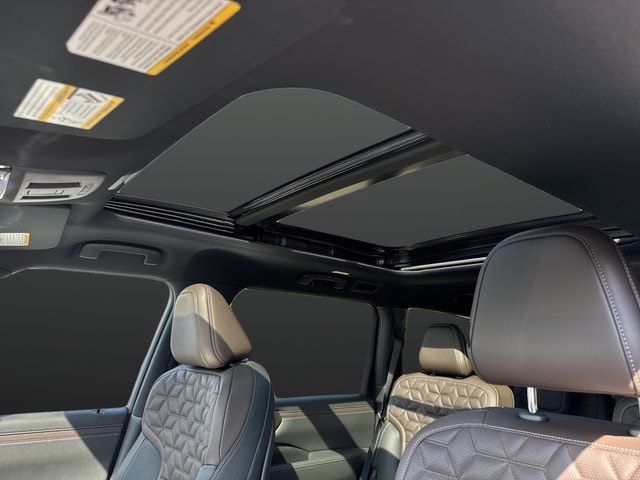 2026 Nissan Armada Platinum - Photo 7