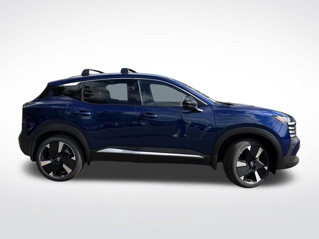 2026 Nissan Kicks SR photo 2
