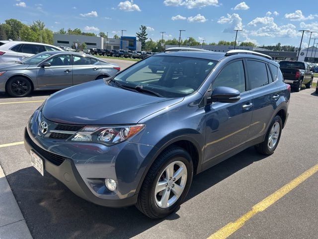 2014 Toyota RAV4 XLE AWD's photo