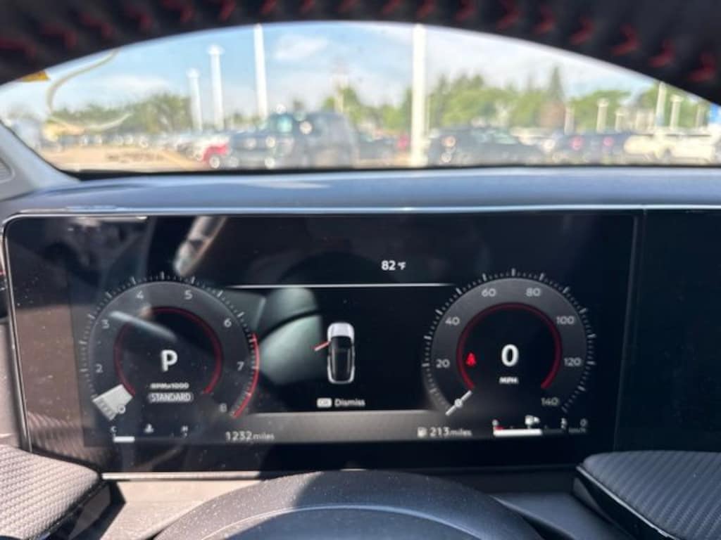 Used 2025 Nissan Kicks SR SUV