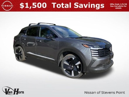 2026 Nissan Kicks SR