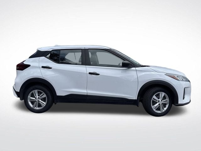 Used 2022 Nissan Kicks S with VIN 3N1CP5BVXNL525160 for sale in Stevens Point, WI