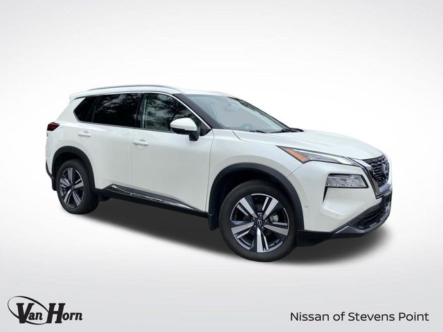 2023 Nissan Rogue SL's photo