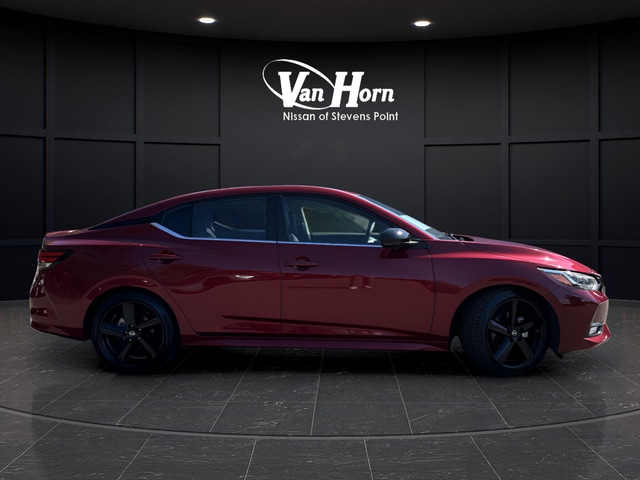 Used 2021 Nissan Sentra SR with VIN 3N1AB8DV2MY226297 for sale in Stevens Point, WI