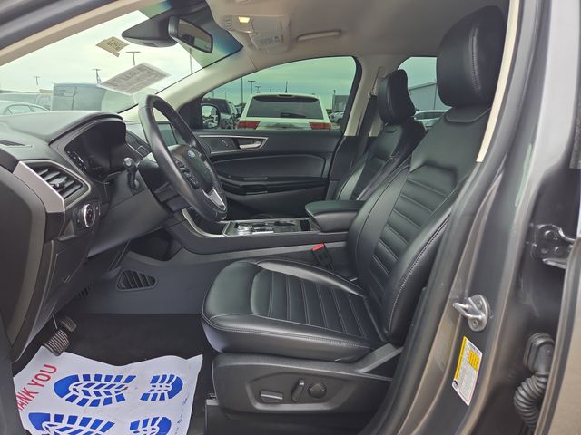 2023 Ford Edge SEL photo 4