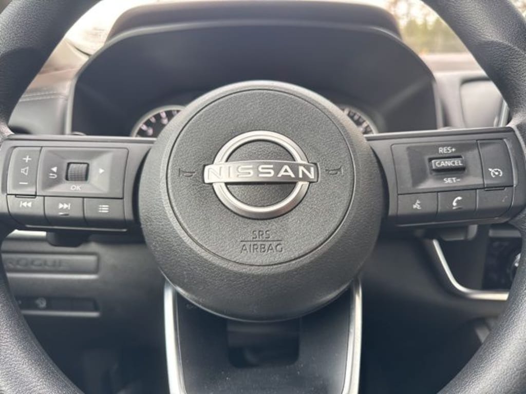 Used 2023 Nissan Rogue S SUV