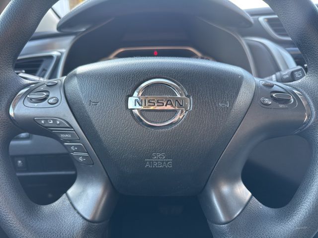 2019 Nissan Murano S photo 2