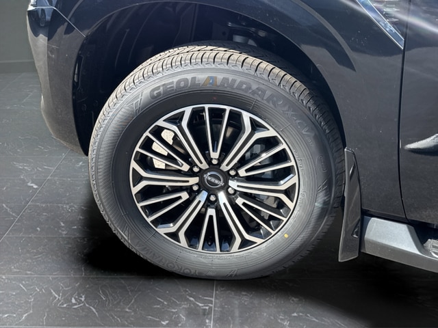 2026 Nissan Armada Platinum - Photo 38