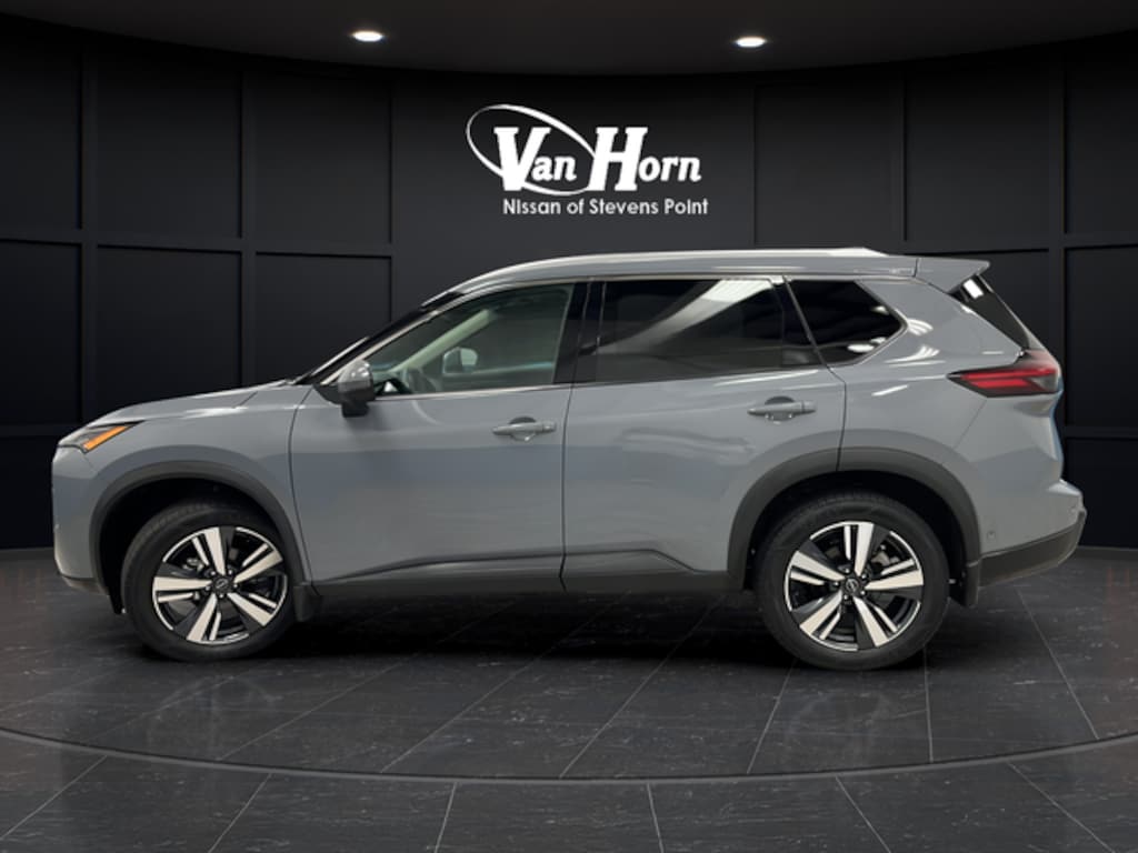 Used 2024 Nissan Rogue SL SUV