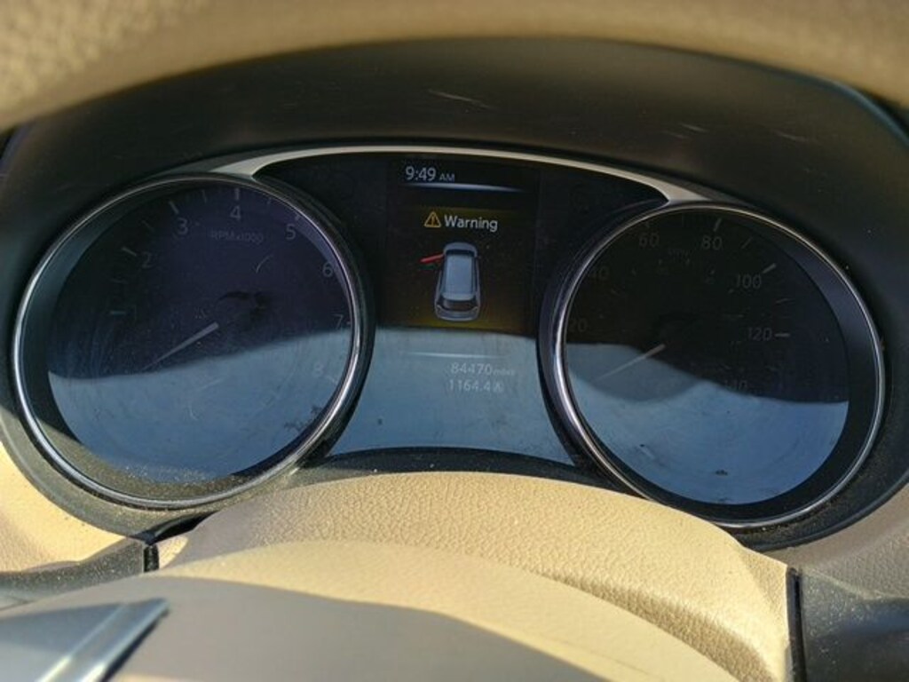 Used 2014 Nissan Rogue SV SUV