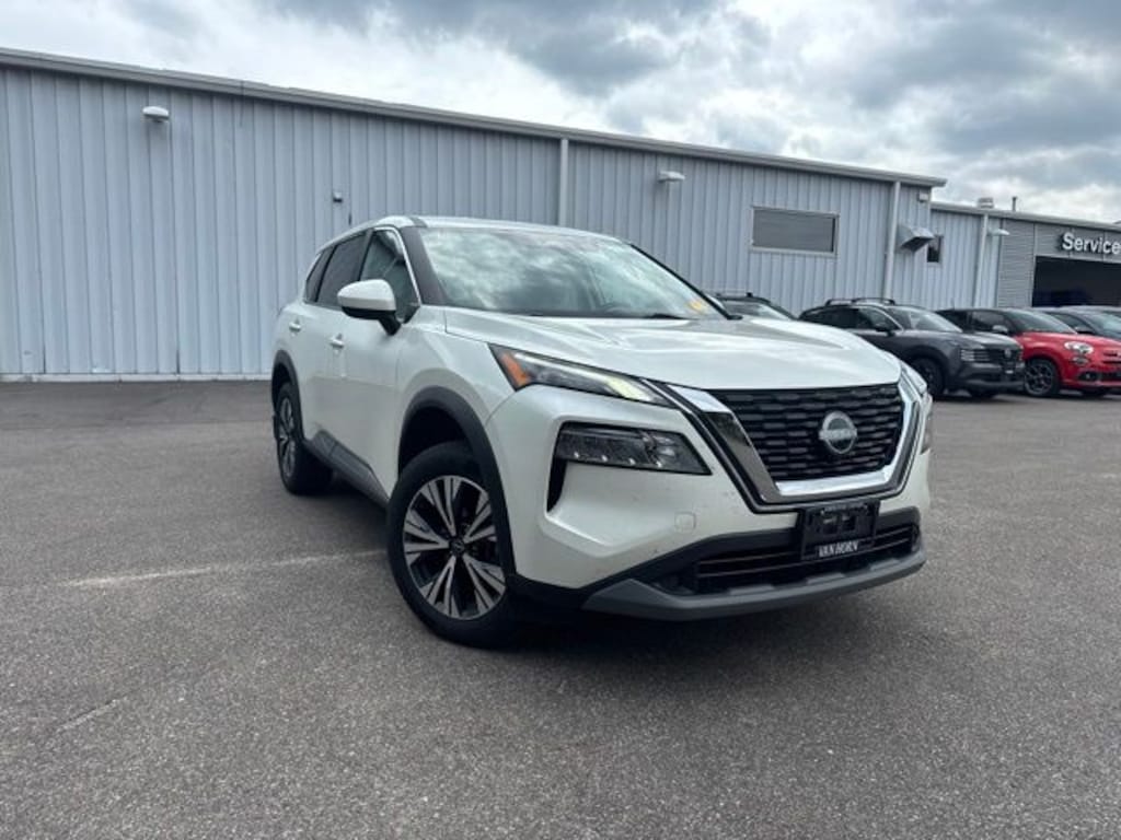 Used 2023 Nissan Rogue SV SUV