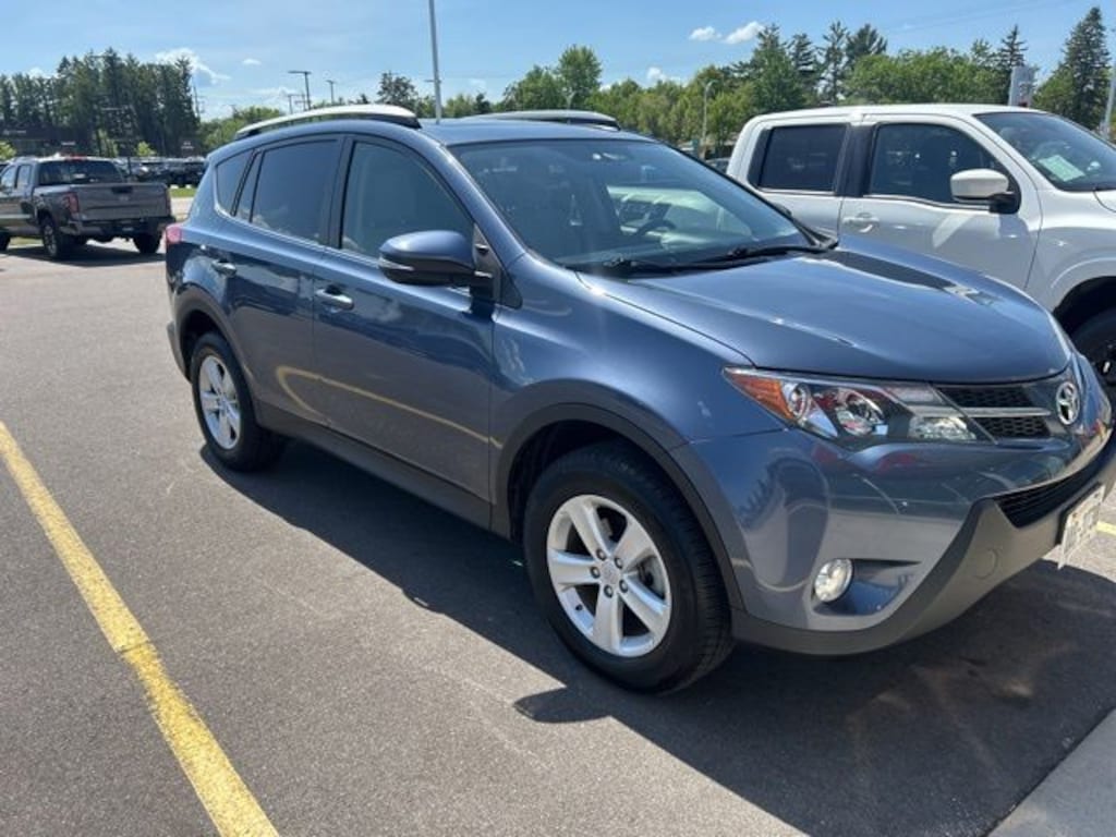 Used 2014 Toyota RAV4 XLE SUV