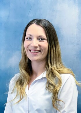 Staff member Samantha Feltz from ID_6c97cc499203
