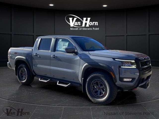 2026 Nissan Frontier PRO-4X's photo