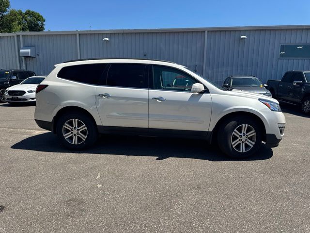 Used 2015 Chevrolet Traverse 1LT with VIN 1GNKVGKD8FJ269683 for sale in Stevens Point, WI