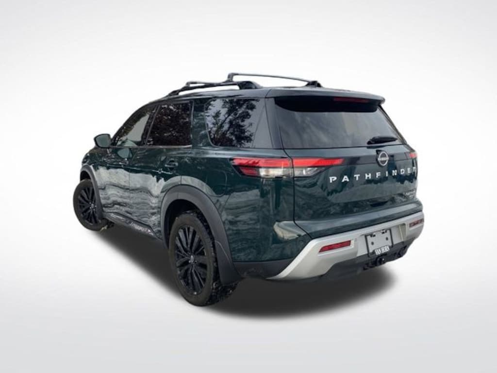 Used 2022 Nissan Pathfinder Platinum SUV