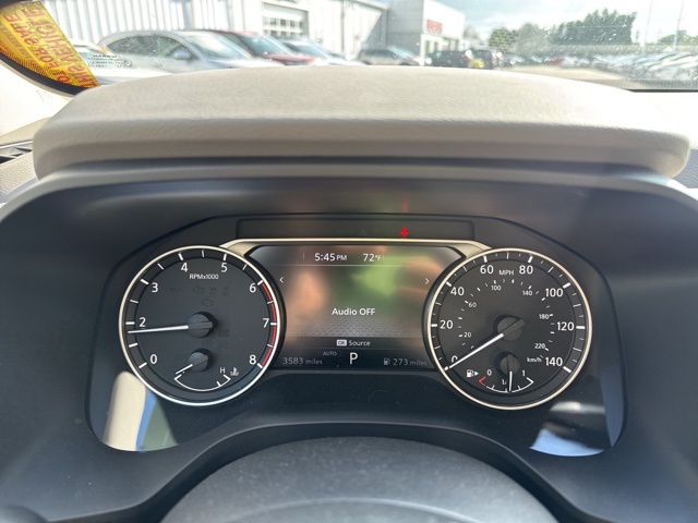 2024 Nissan Rogue SV photo 2