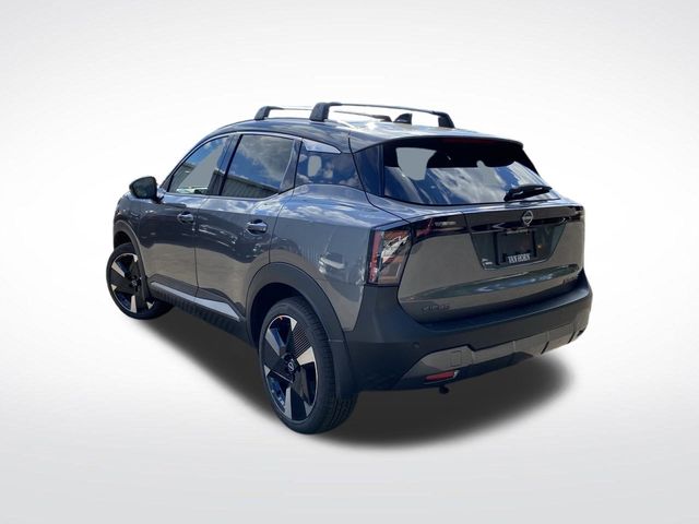 2026 Nissan Kicks SR photo 3