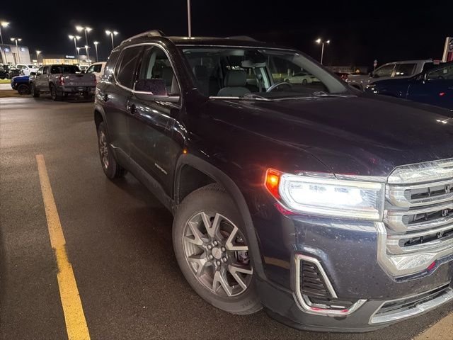 2021 GMC Acadia SLE's photo