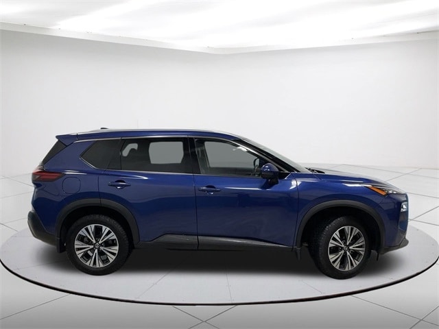 Used 2021 Nissan Rogue SV with VIN JN8AT3BB9MW228050 for sale in Stevens Point, WI
