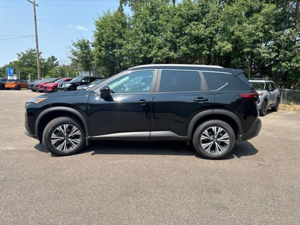 Used 2023 Nissan Rogue SV SUV