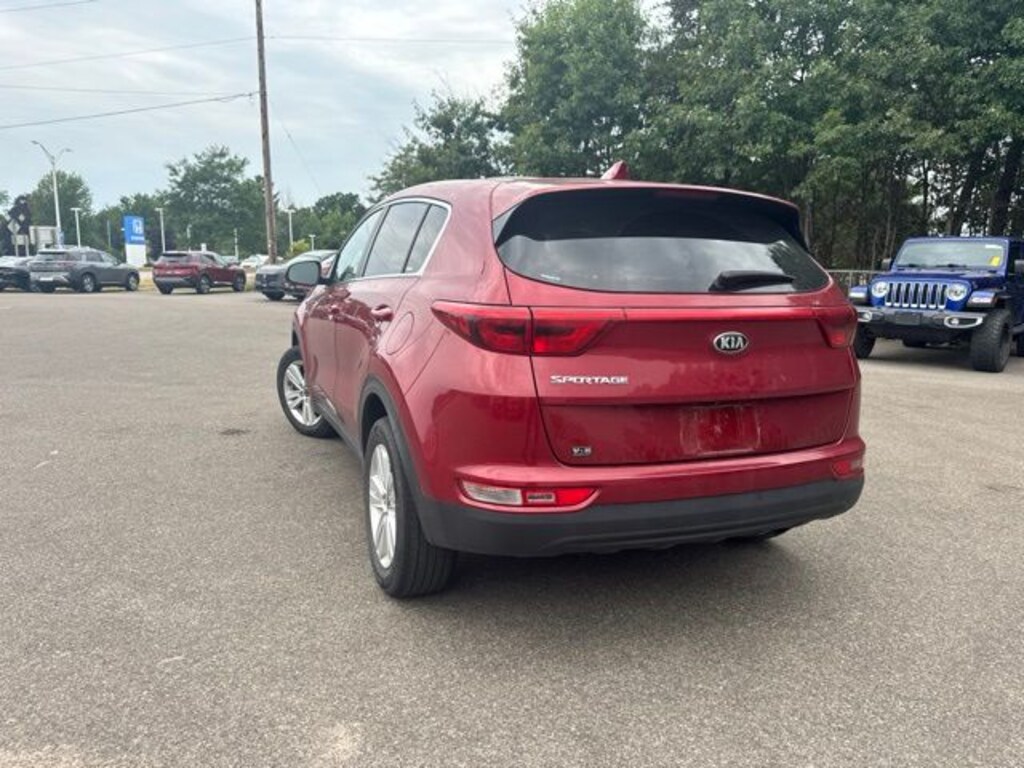 Used 2017 Kia Sportage LX SUV