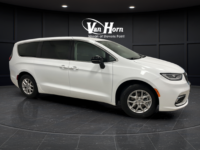  Chrysler Pacifica
