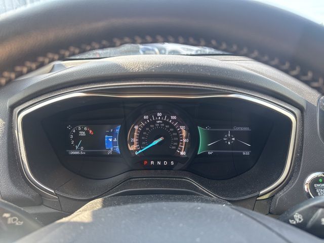 2019 Ford Fusion SE photo 2