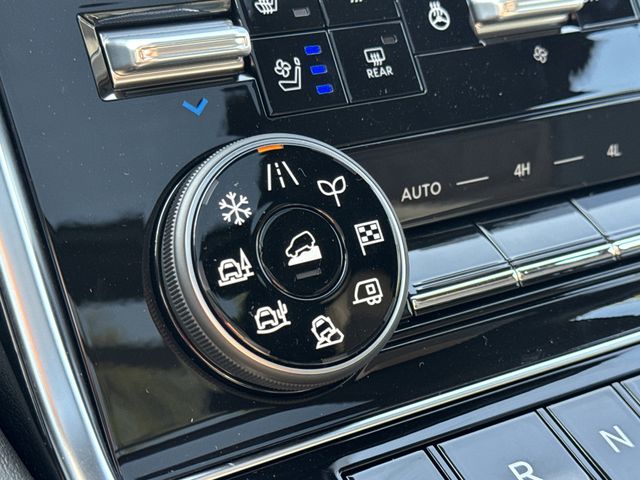 2026 Nissan Armada Platinum - Photo 23