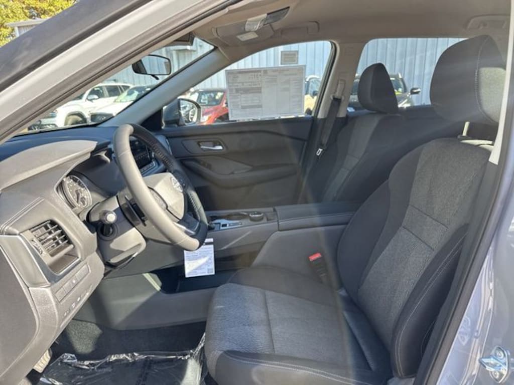 New 2026 Nissan Rogue SV SUV