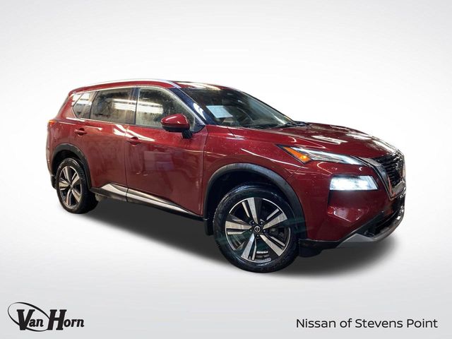 2021 Nissan Rogue SL's photo