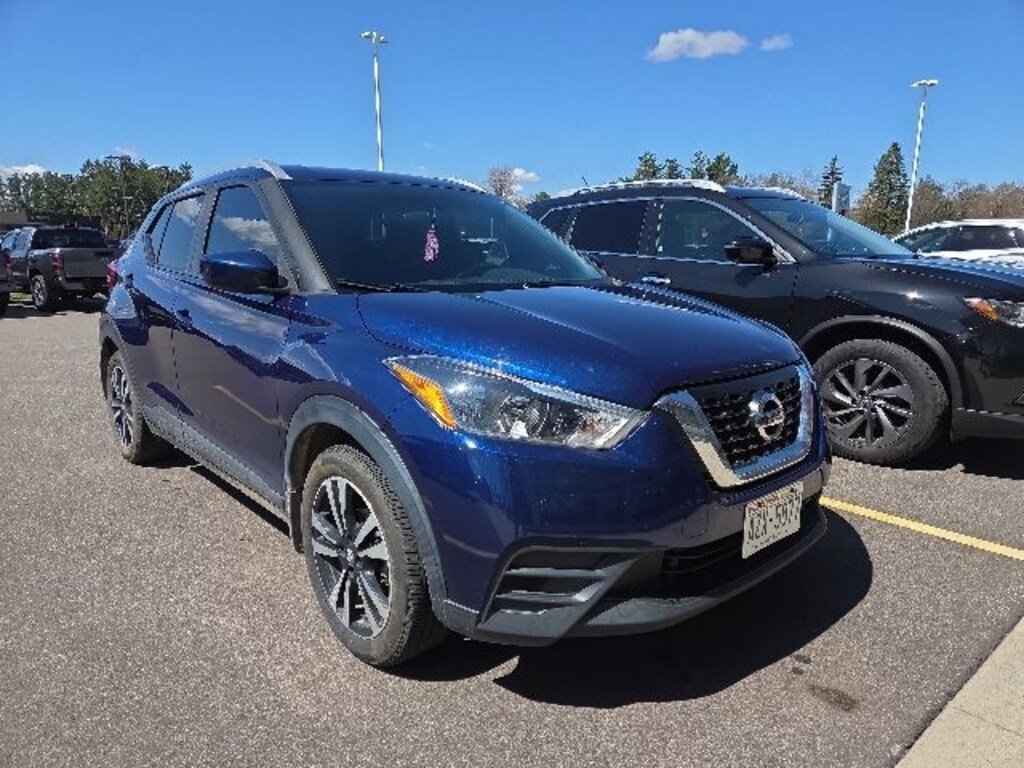 Used 2019 Nissan Kicks SV SUV