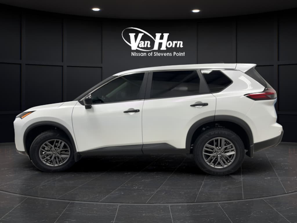 Used 2024 Nissan Rogue S SUV
