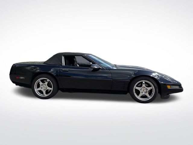 1994 Chevrolet Corvette Base Convertible photo 2