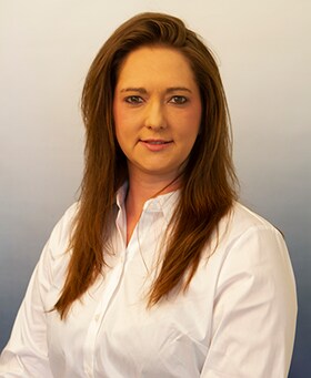 Staff member Tami Guden from ID_38e59741d859