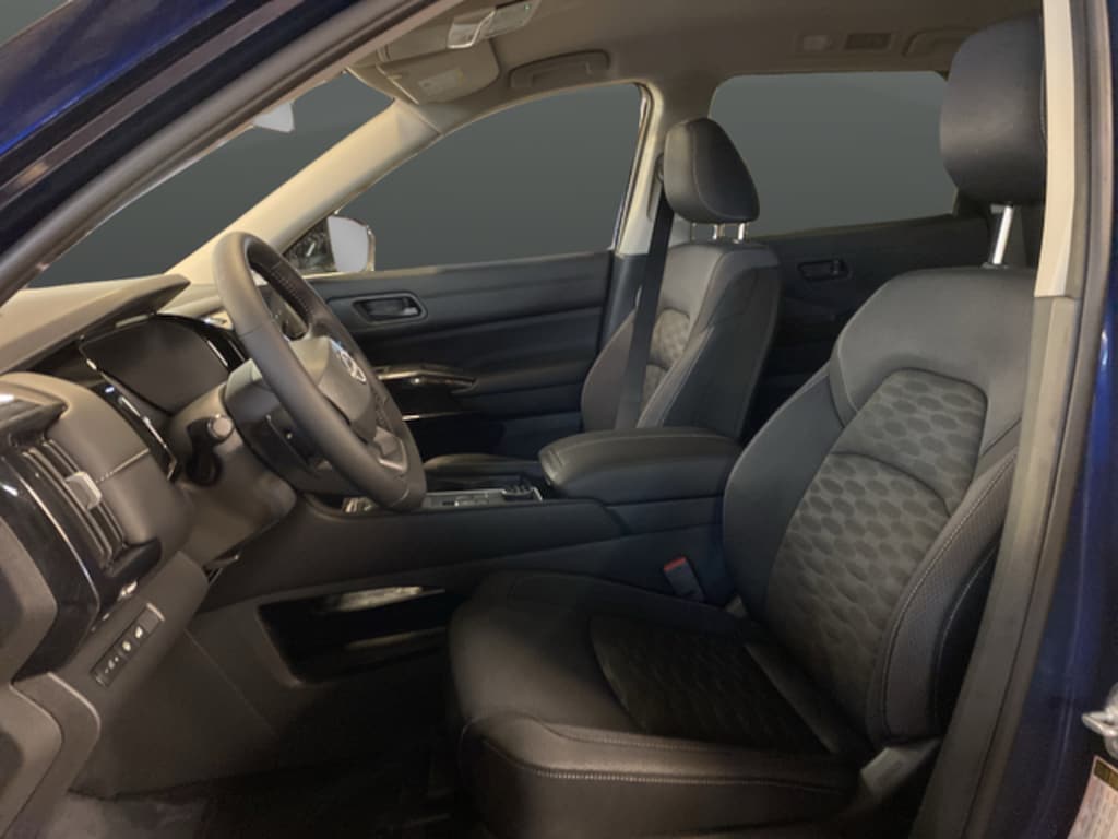 New 2026 Nissan Pathfinder SV SUV